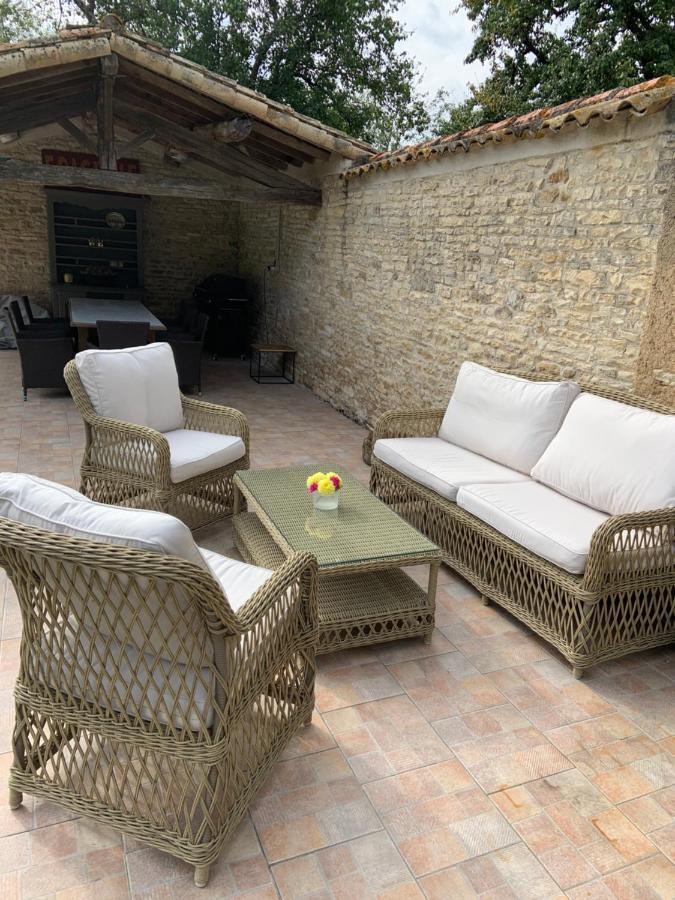 Le Petit Manoir Bed and Breakfast Brux Exteriör bild