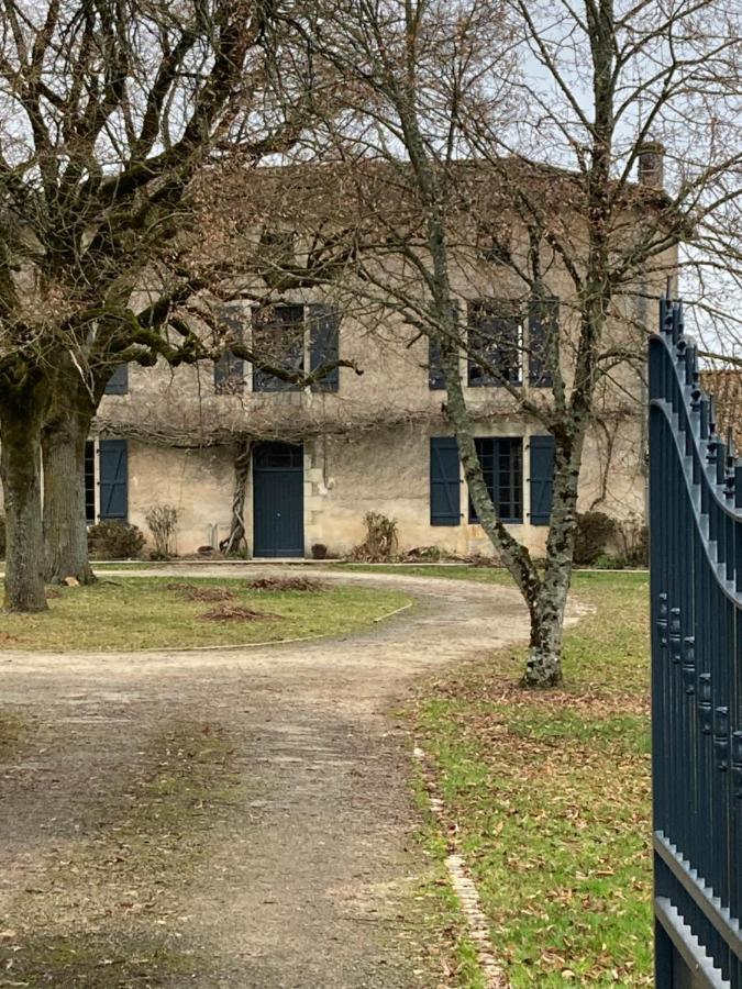 Le Petit Manoir Bed and Breakfast Brux Exteriör bild